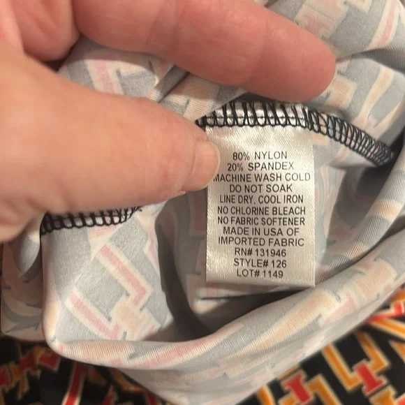 Jude Connally multi chain black and orange turtleneck size medium - Picture 6 of 8